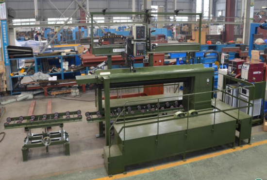 High-Quality LNG Cylinder Pass-by Type Automatic Longitudinal Seam Welding Machine