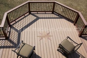 &Eacute;tage ext&eacute;rieur imperm&eacute;able &agrave; l'eau respectueux de l'environnement &agrave; extr&eacute;mit&eacute; &eacute;lev&eacute; de WPC Balcocony