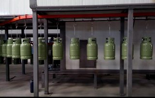 LPG Cylinder Surface Painting Machine with Hanging Chain