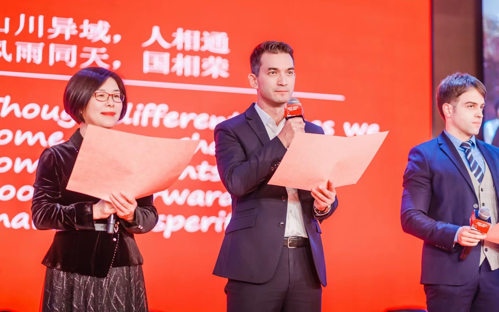 Salutools c&eacute;l&egrave;bre le festival de la lanterne 02