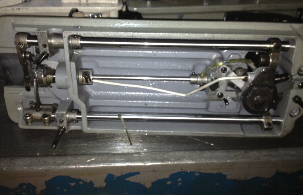 WD-6150 High-speed Lockstitch Sewing Machine