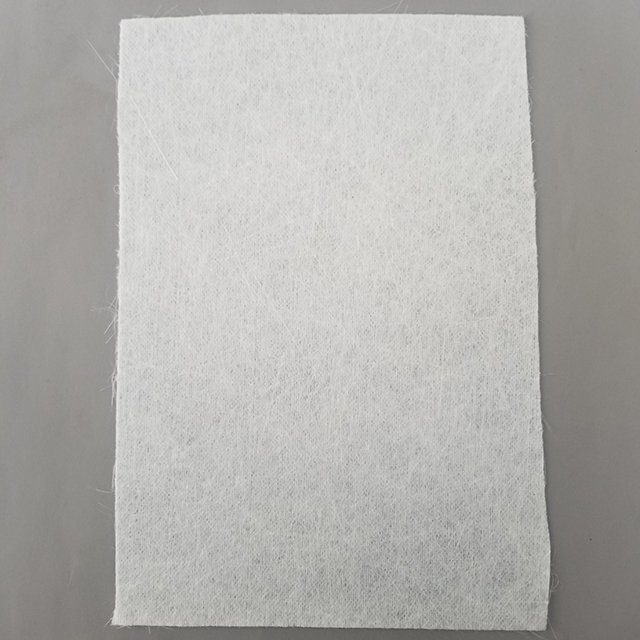 玻璃纤维复合毡 240g：玻纤毡+网眼聚酯表面毡