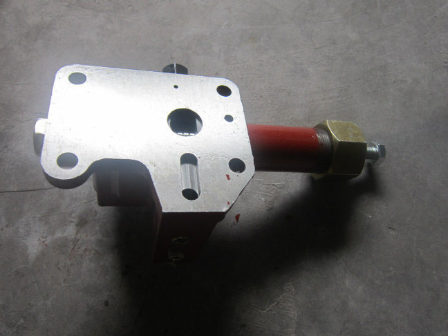 Sdlg LG956 LG958 LG968 Wheel Loader 4wg200 Transmission Parts Pressure Reducing Valve 1yj320-01000zlg 4110000084021