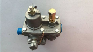 Oil and Water Separation and Combination Valve-Air Drive 4120000084