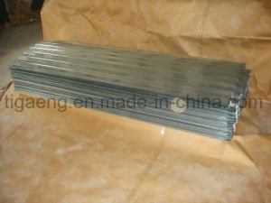 Tuile de toiture en acier galvanis&eacute;e ondul&eacute;e lamin&eacute;e &agrave; froid Chromate-Passiv&eacute;e et huil&eacute;e