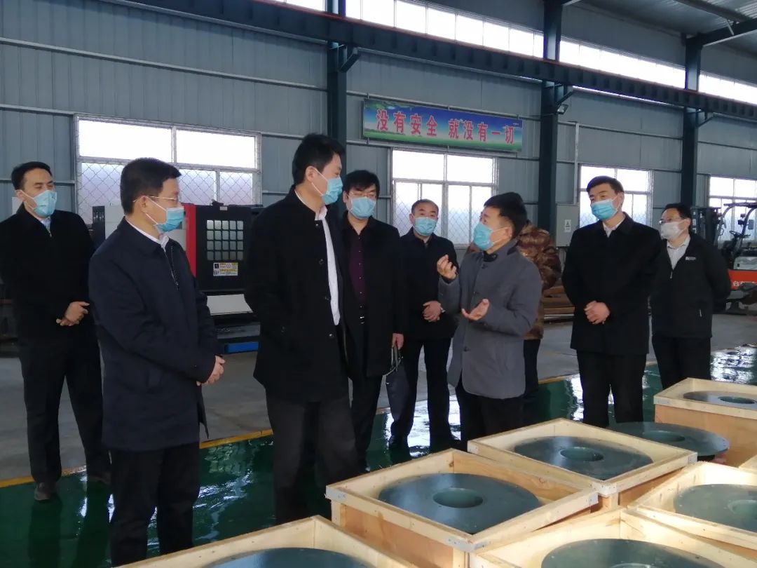 滕州市滕州市委常委紀(jì)委書記高欣蒞臨山東深信集團檢查指導(dǎo)工作