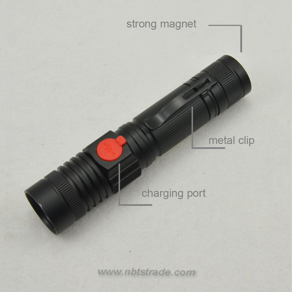 Multi Function Aluminium Casing Strong LED Flashlight 