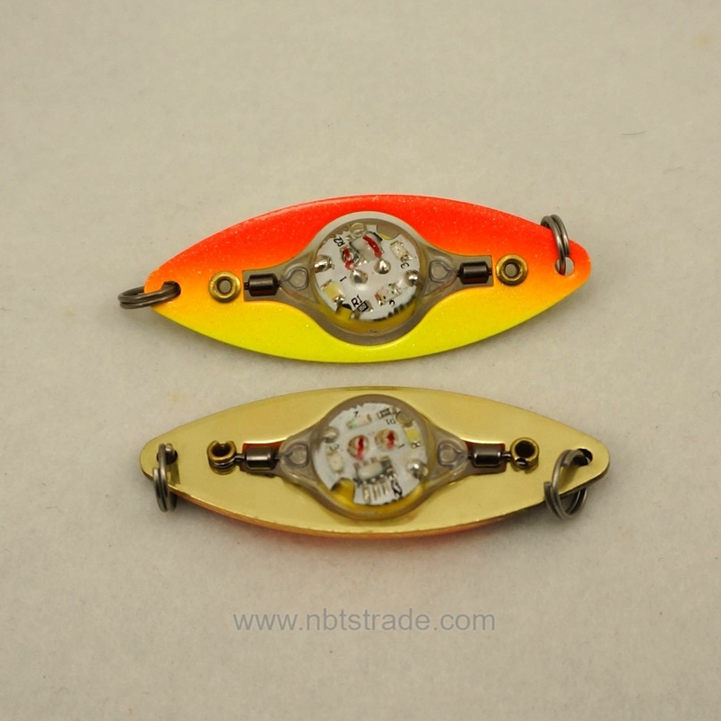 LED Metal Lure with 360 Degree Fishing Eye Light Fish Lure Light