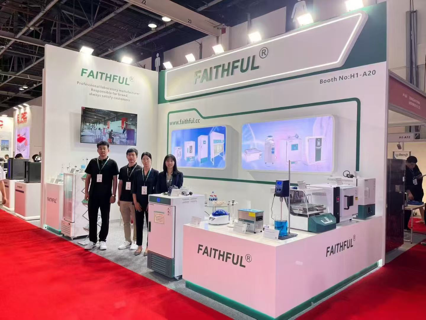 ARAB LAB in Dubai