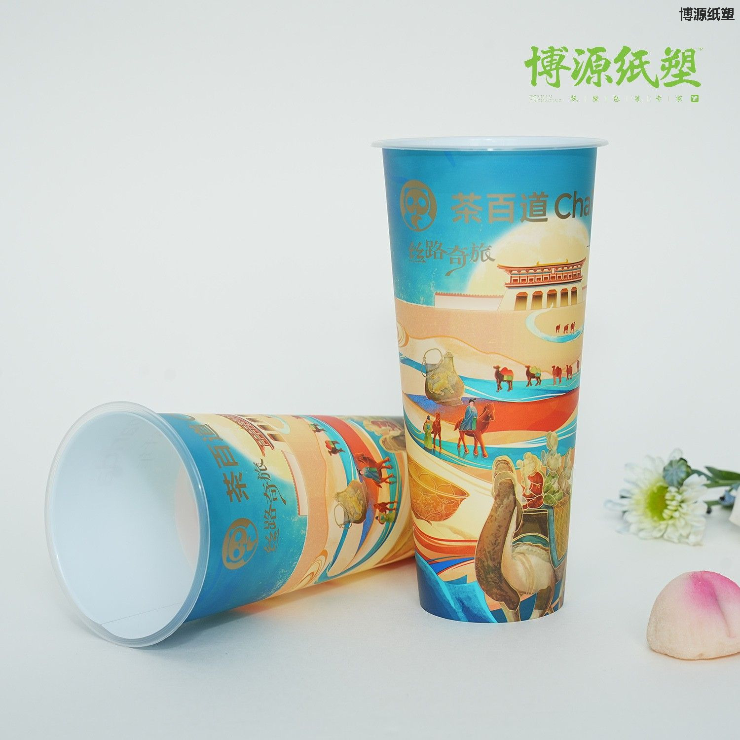High-quality In-mold Label Beverage Cups, Food Safe Plastic Cups with Rigid Structure, Custom Printed Designs for Milk Tea & Cold Drinks