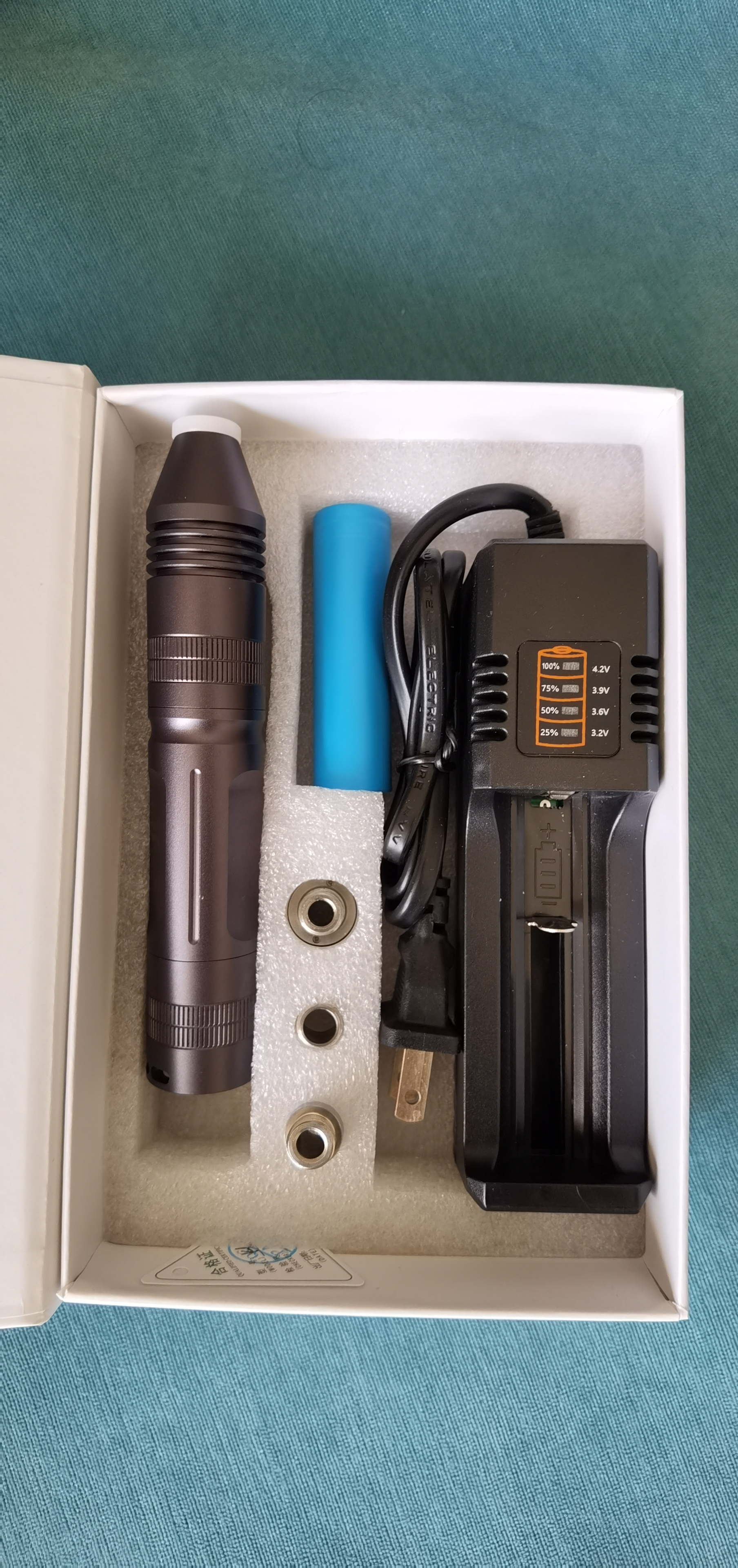 Portable Endoscope LED Light Handle / Light Source 10W Rechargeable Battery