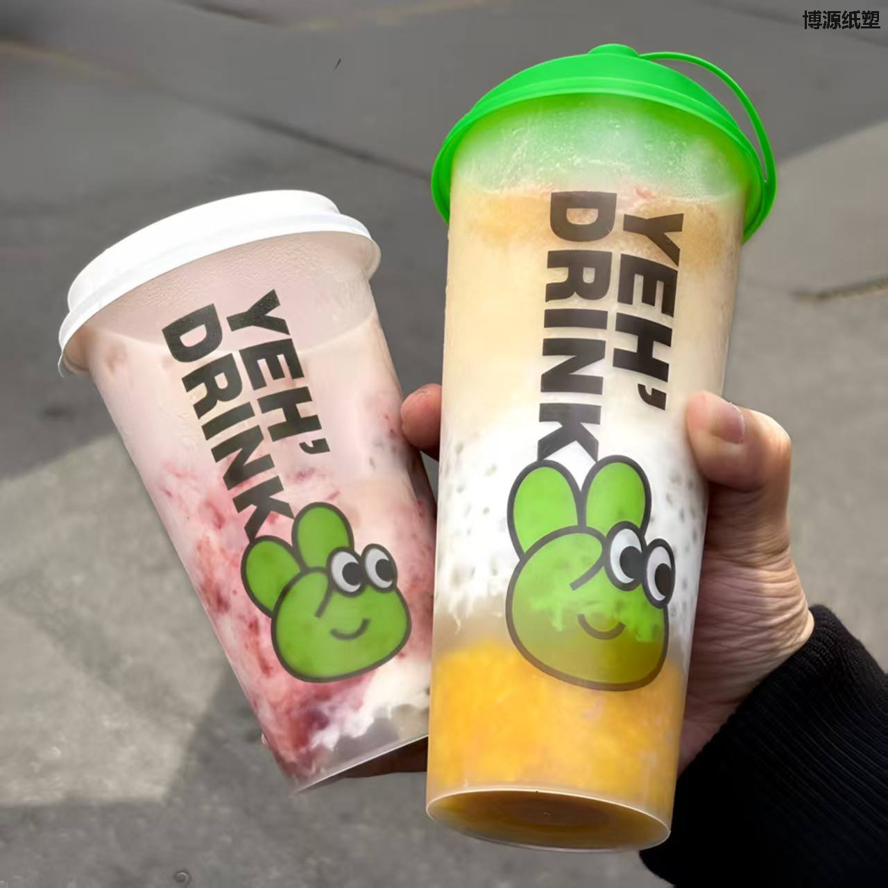 Disposable Gobelet En Plastique Bubble Tea Fruit Milk PP Plastic Injection Boba Cups 12 16 20 22 24 Oz Plastic Cup with Lid