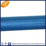 La materia textil R5 cubrió un manguito hidráulico de la trenza del alambre