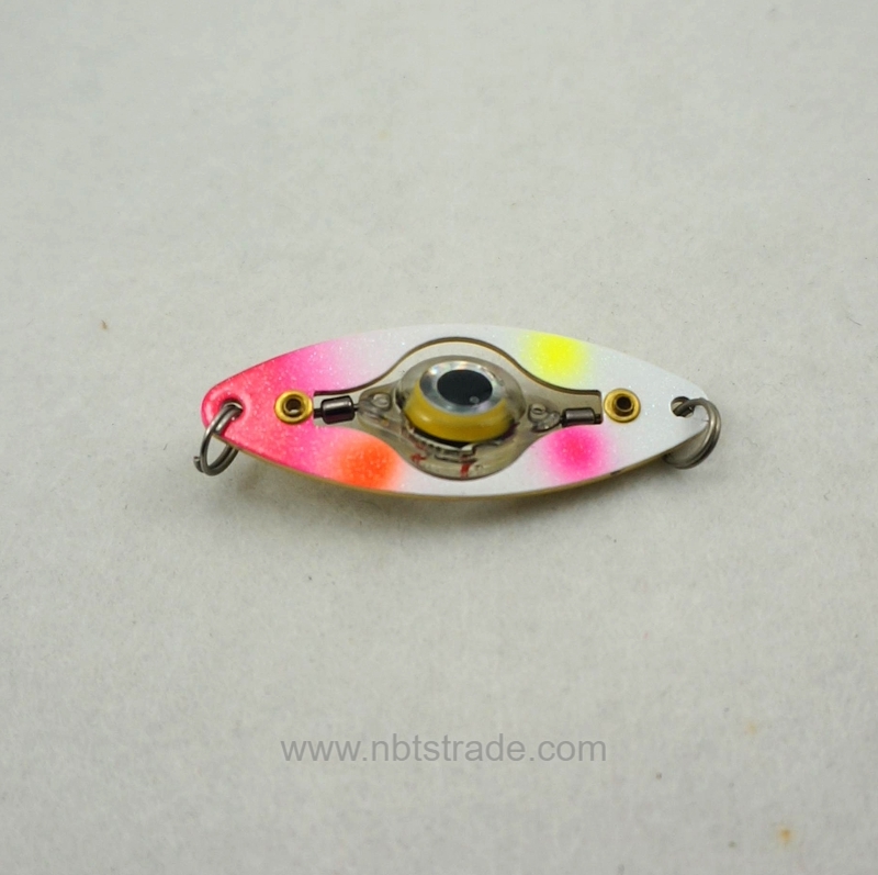 LED Metal Lure with 360 Degree Fishing Eye Light Fish Lure Light