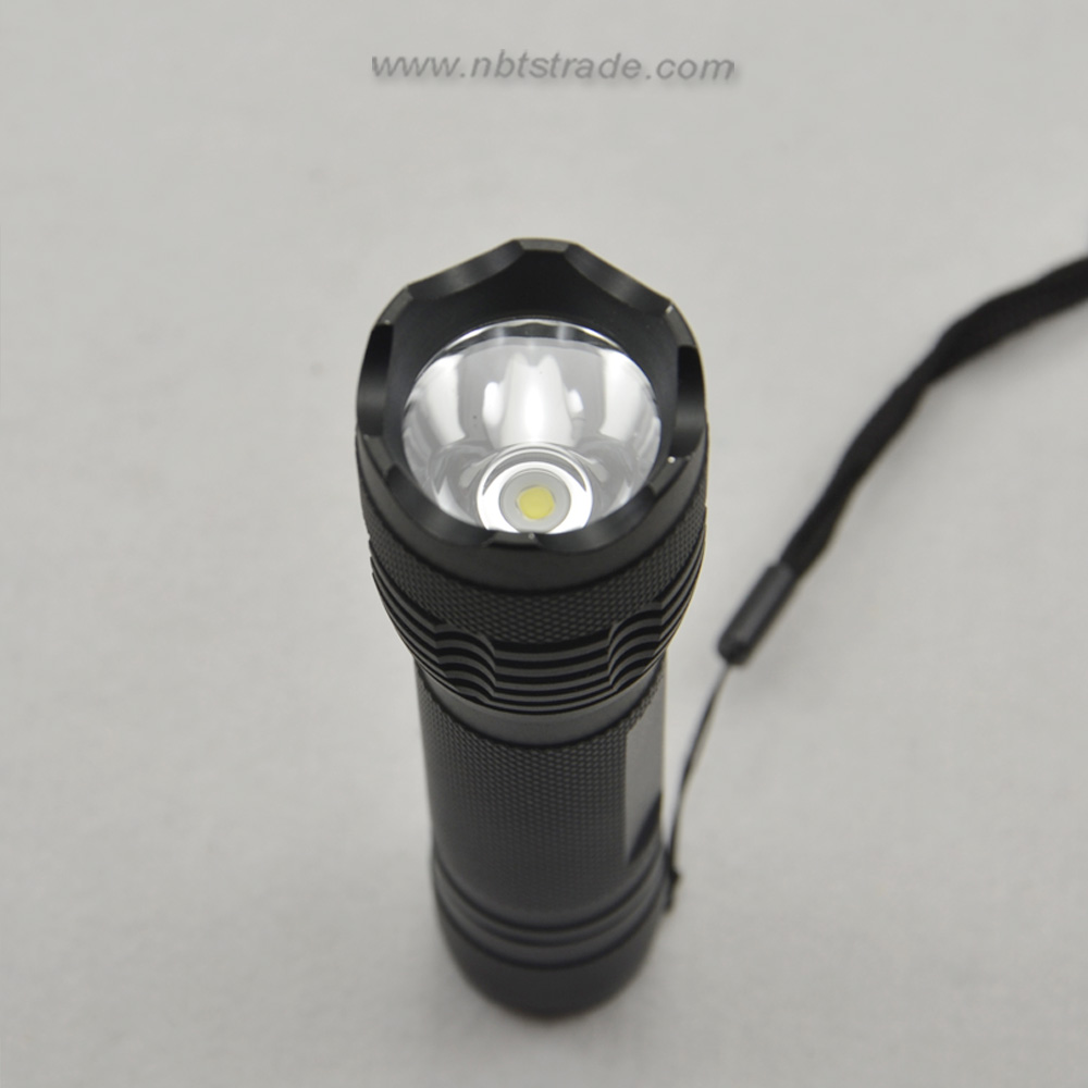High Power Tactical LED Flashlight 