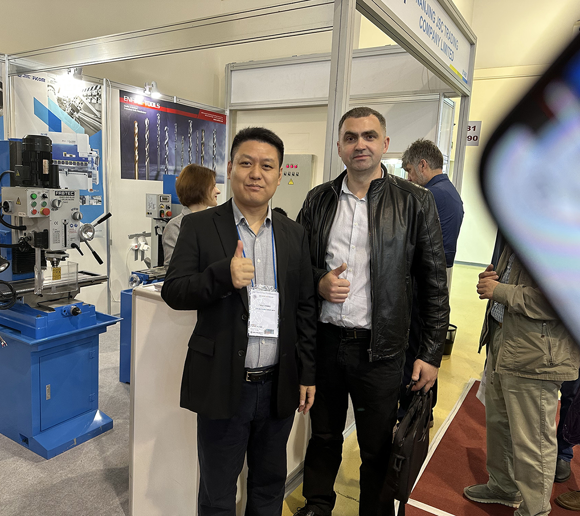 50597B873932F92CD53F059FA21436DE 小