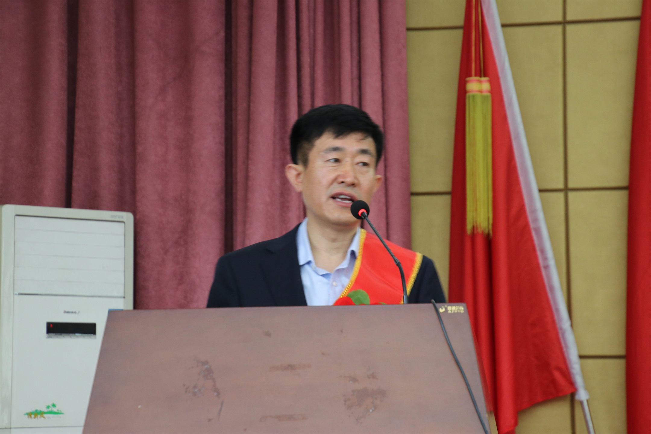 熱烈慶祝山東深信集團被評為 突出貢獻單位