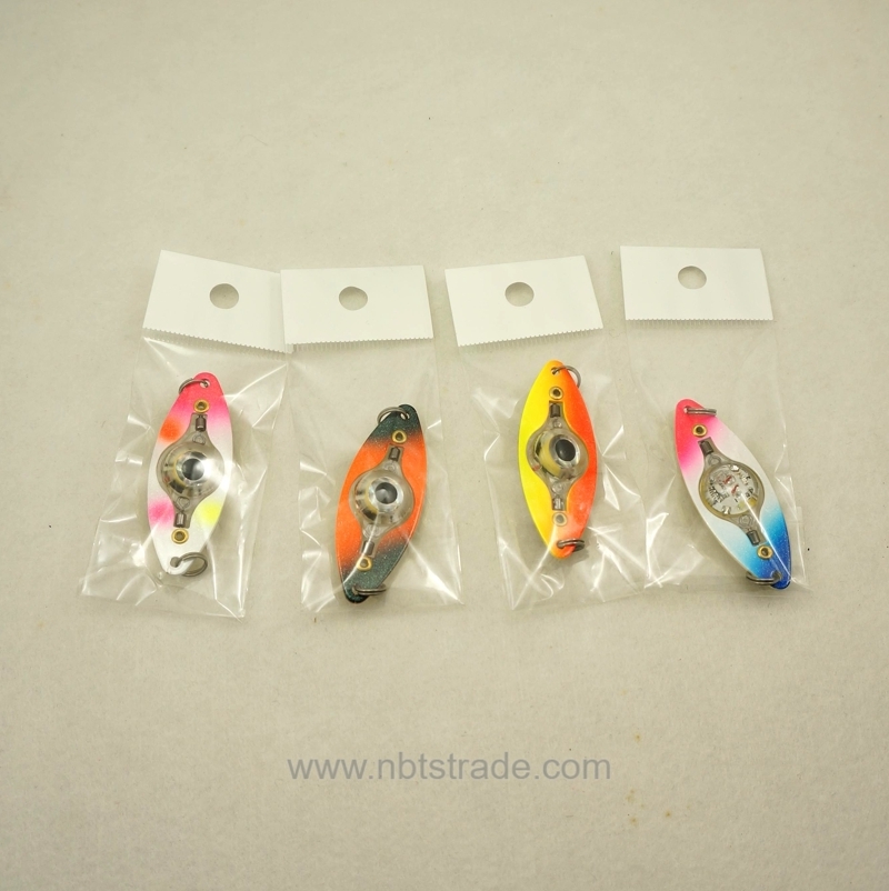 LED Metal Lure with 360 Degree Fishing Eye Light Fish Lure Light