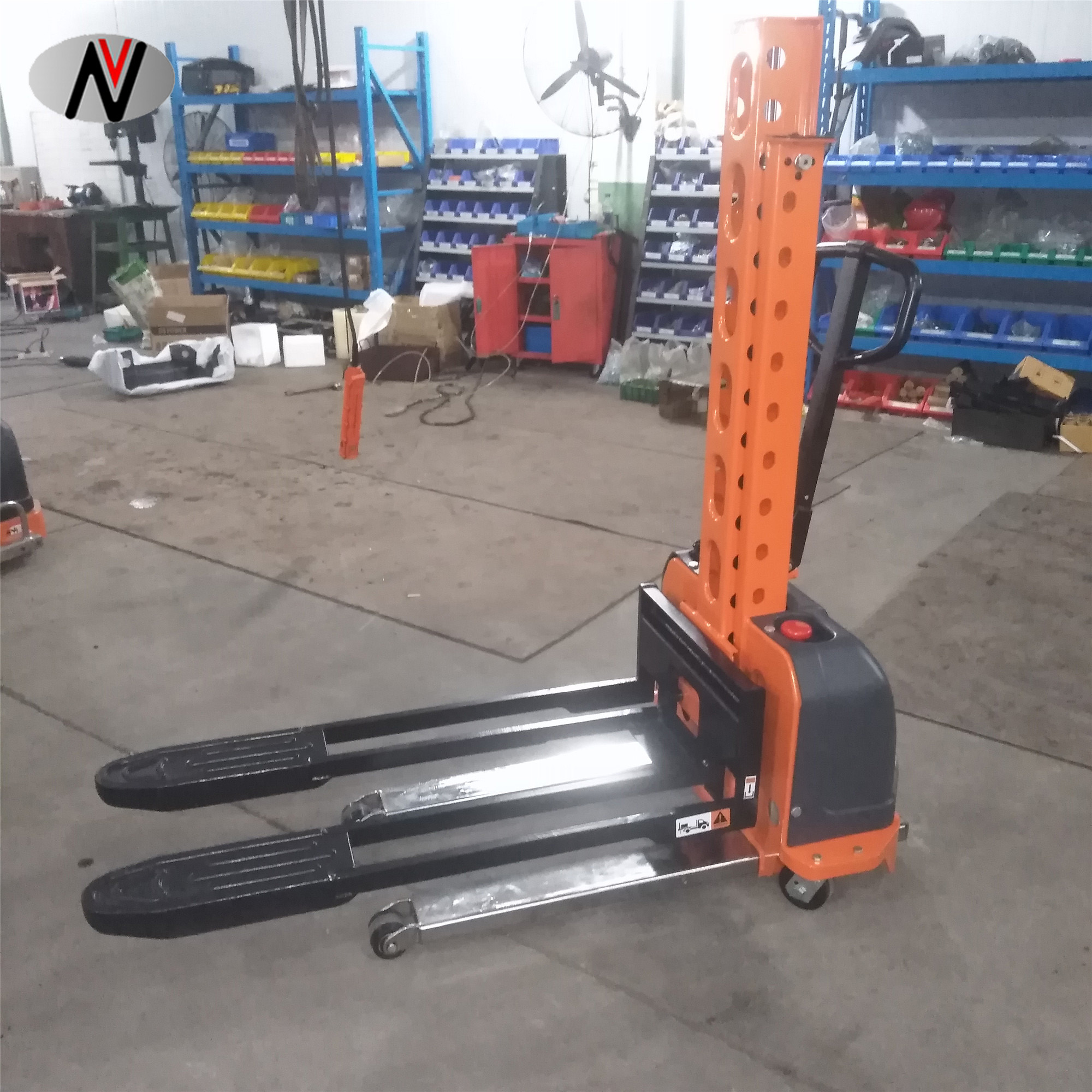 VISION Self Lifting Semi Electric Stackers Pallet Stacker 500kg Walking Type Electric Stacking Truck Forklift 700kg 1.6m Portable for Truck