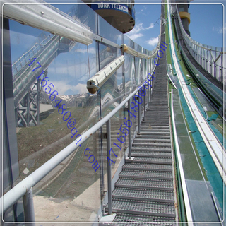 polycarbonate solid sheet for passages