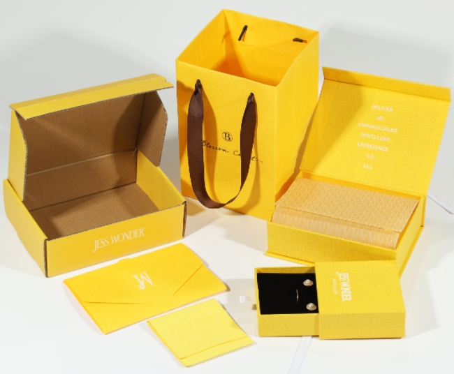 recycled cardboard jewelry box portagioie in cartone riciclato