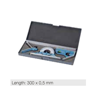 Combination square set protractor