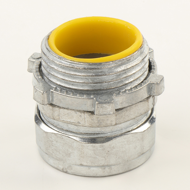 Standard Compression Conduit Coupling Steel Pipe Fitting EMT Connector