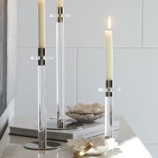 Factory Sale Trendy Style Acrylic Pillar Candle Holder Made In China