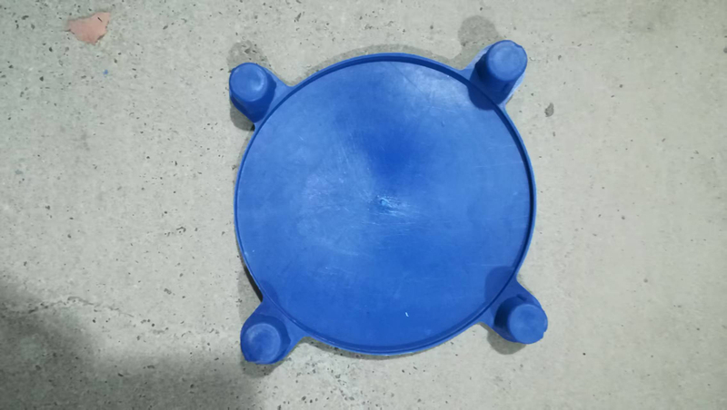 Plastic Pipe Fittings Caps and Plugs flange caps