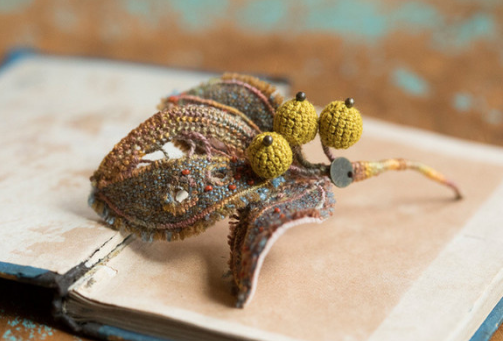 金銀線刺繡