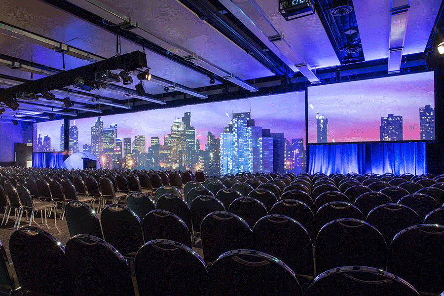 widescreens-conference-city-skyline
