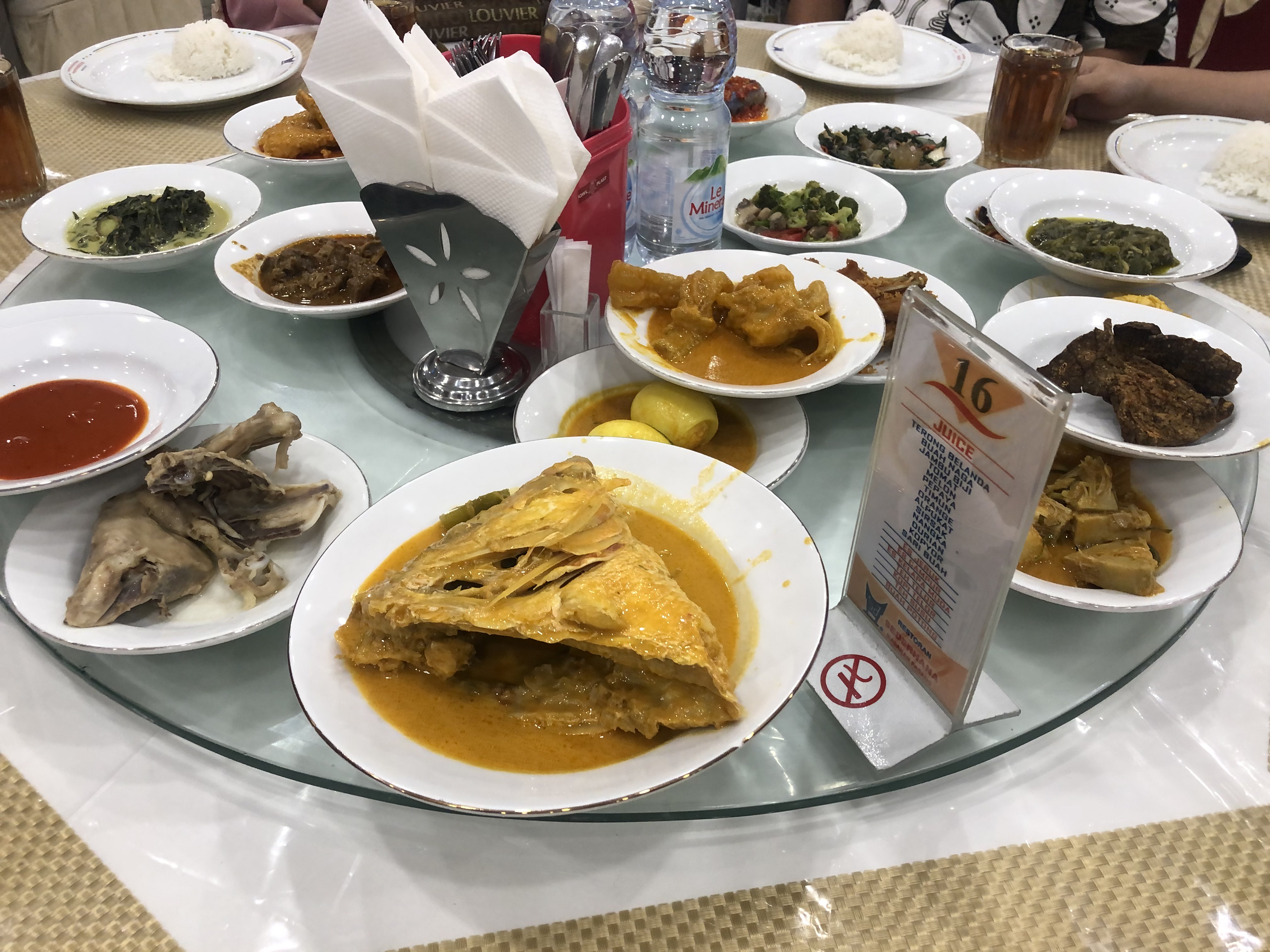 1A80E4AF934E526C3D0F75881E9EFCF6