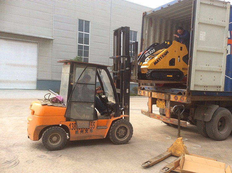 Loader packing116