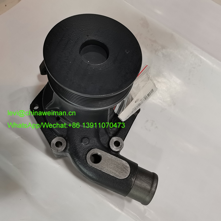 SEM 660D Wheel Loader Engine Spare Parts Water Pump W010517994 5279976 612640060102