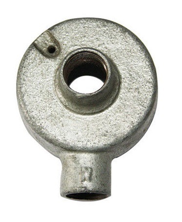 Back out Malleable Junction Box Conduit Pipe Fitting Through Tee Intersection