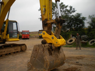 Slym Hydraulic Heavy Duty Quick Hitch Excavator Digger