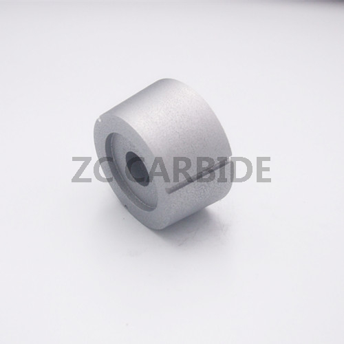 cold heading die for nuts and screw