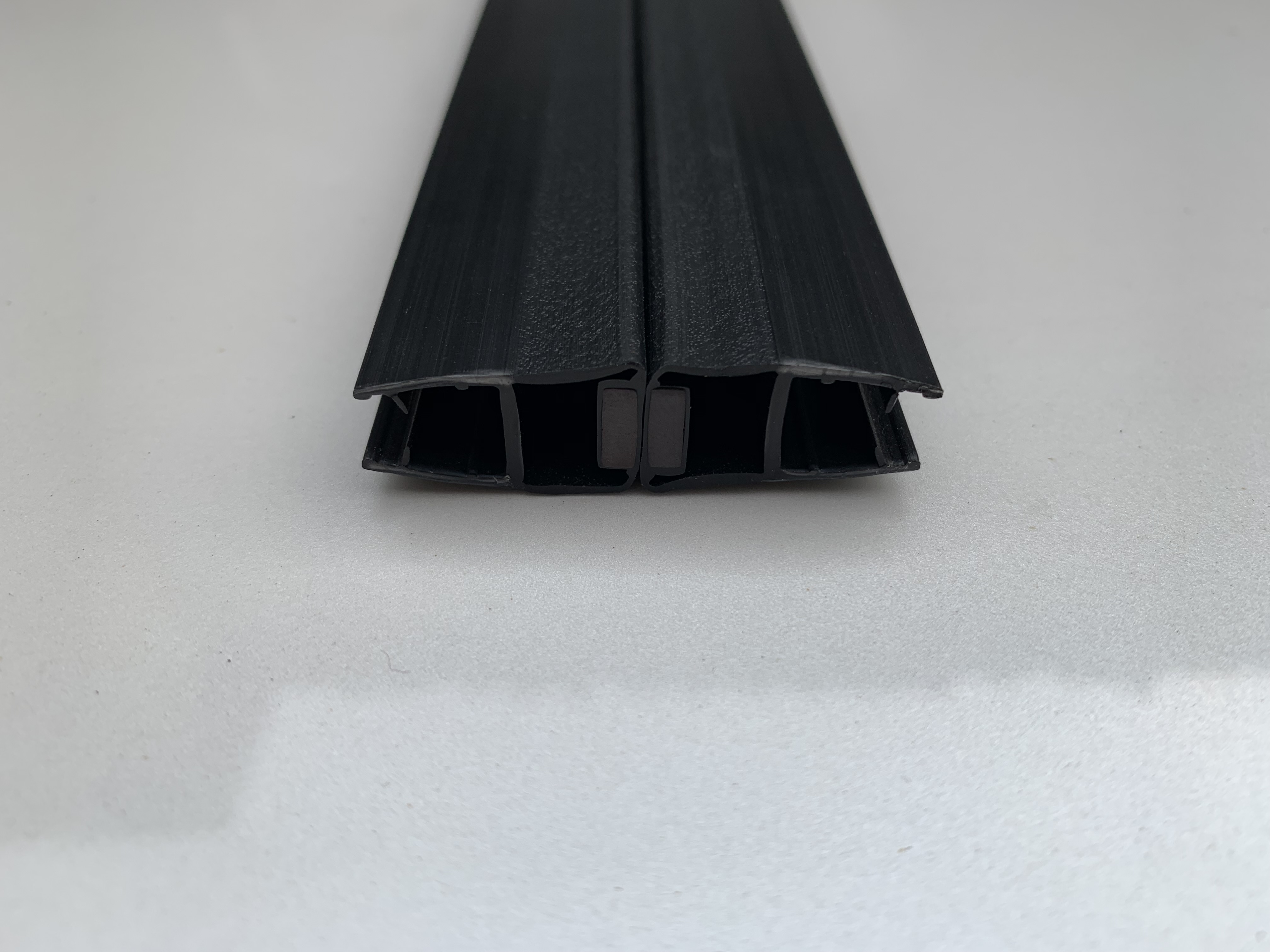 black 180° Sliding Door Shower Door Magnetic Seal