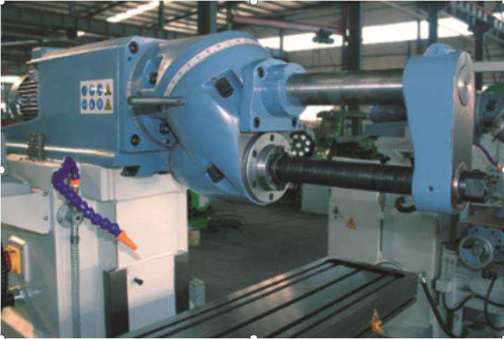 XL6230C UNIVERSAL MILLING MACHINE 