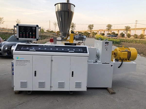 PVC Profile Extrusion Lines خطوط بثق قطاعات PVC