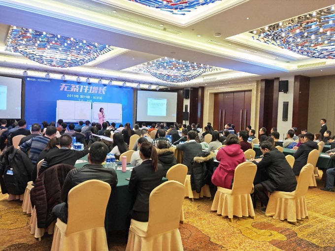 Croissance inconditionnelle 01