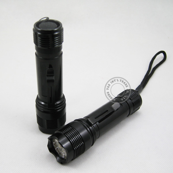  Pocket Size 14 LED Flashlight