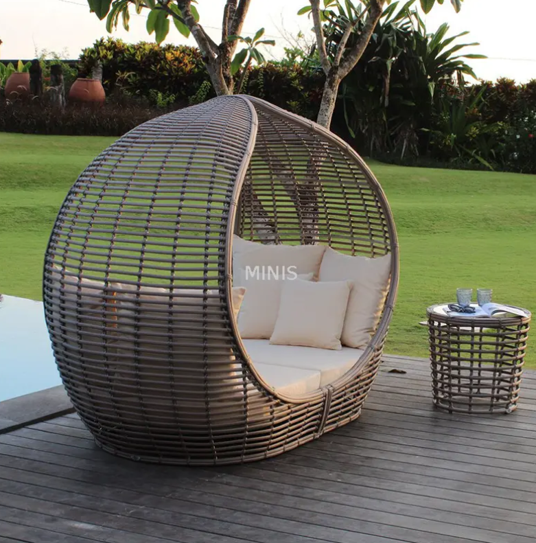 Chaise d'ext&eacute;rieur, balcon de jardin, lit de repos en rotin en aluminium