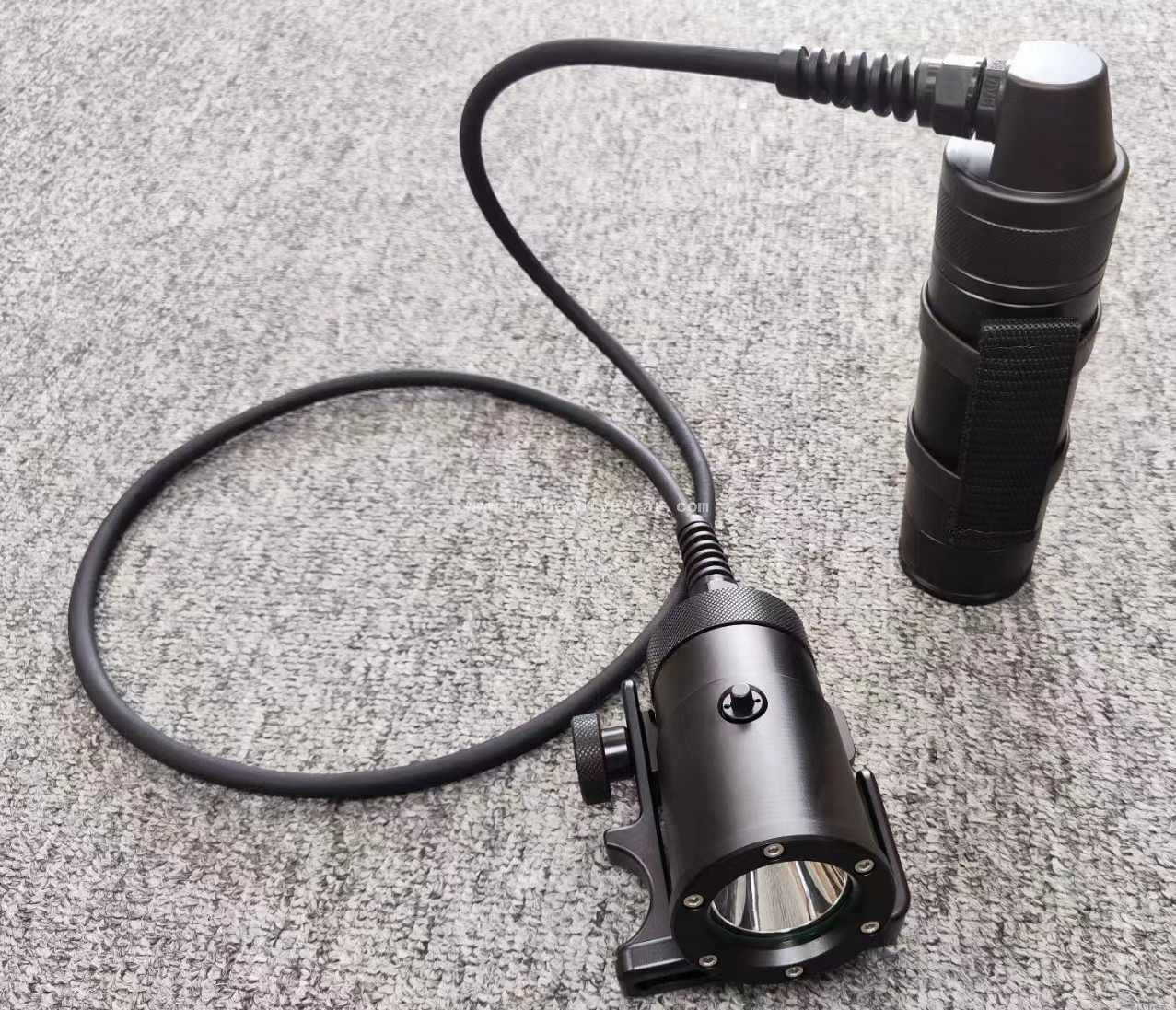 2000 Lumens Primary Canister Tech Recreactional Scuba Diving Led Light with 8º Narrow Beam,Up To 150 M 