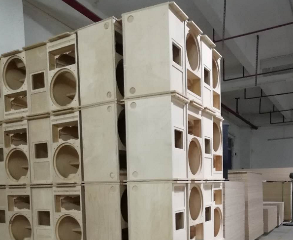 VR10 Birch Plywood Box