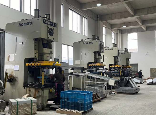 die werkswinkel van Newstar Hardware