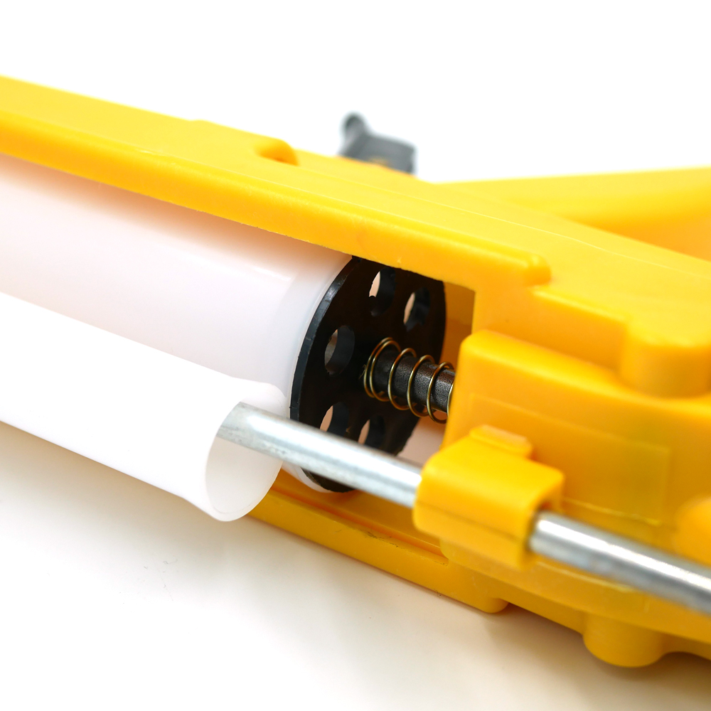 360ml 5-1 Caulk Gun 13 360ml 5-1 Caulk Gun 13