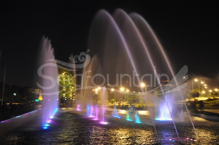 dancing fountain seafountain (15).jpg