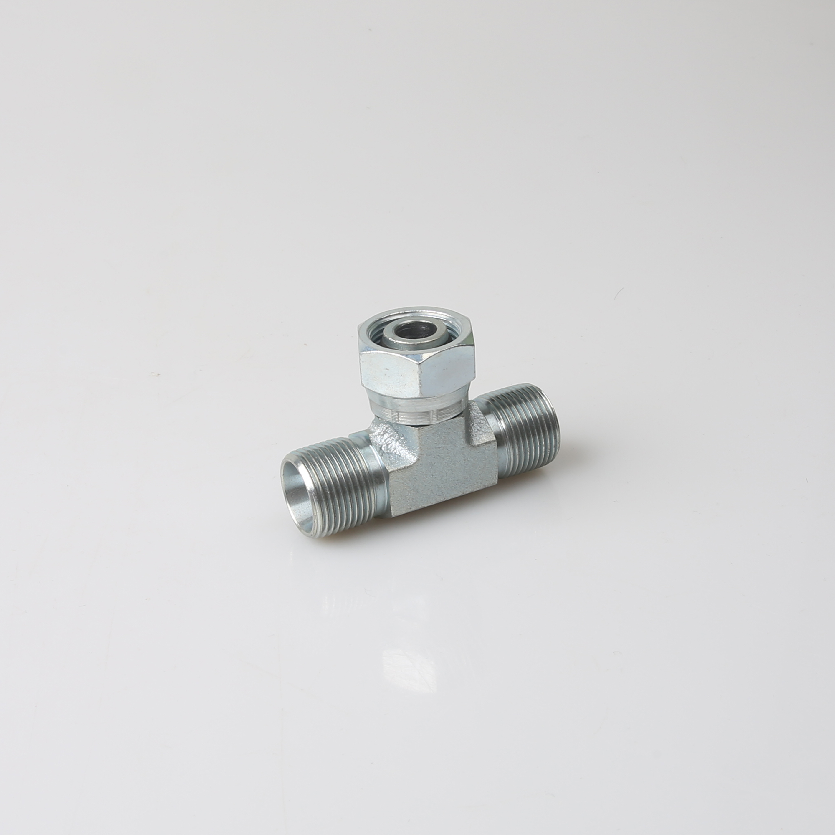 BC METRIC FEMALE 24 ° / METRIC MALE 24 ° Nhà lắp ráp ống thép hạng nhẹ
