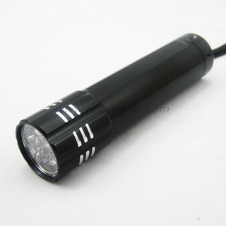 9 LED 3 AAA Flashlight